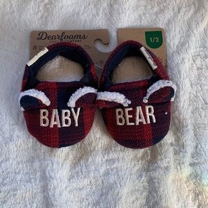 NWT, Baby slippers